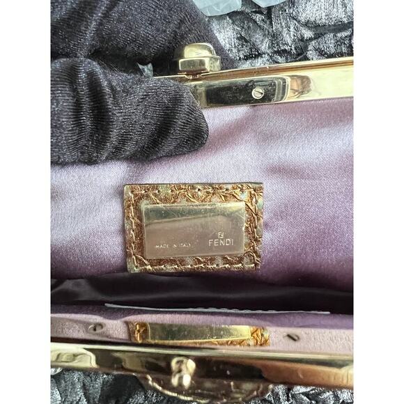 Rare Fendi beaded clutch - Picture 9 of 9